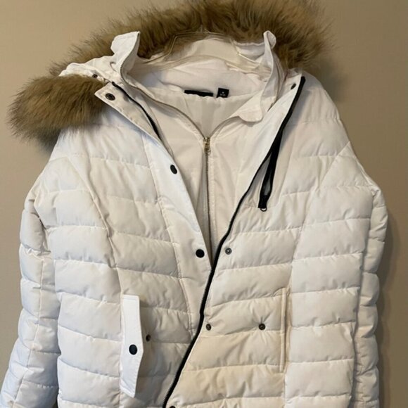 Swiss Tech White WInter Jacket Faux Fur Hood Size M - Picture 3 of 11